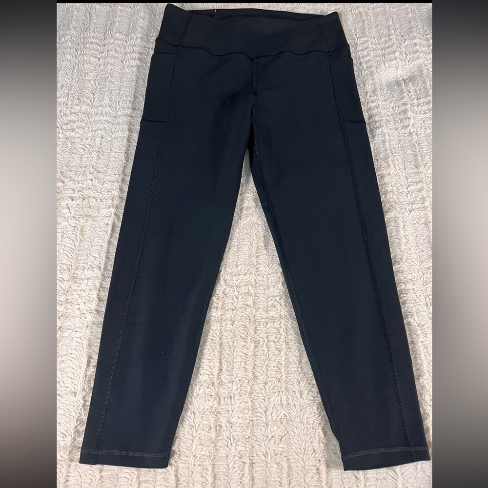 Victoria’s Secret Black Yoga Pants / Leggings 14 7/8 Length